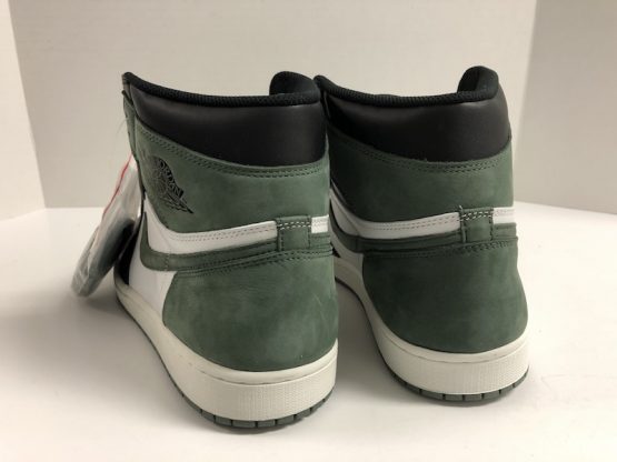 Nike Air Jordan 1 Retro "Clay Green" (2018) - Image 4