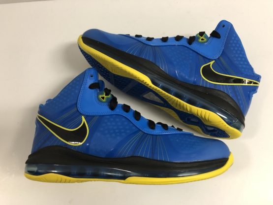 Nike Air LeBron 8 V/2 "Entourage" (2011) - Image 8