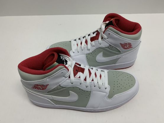 Nike Air Jordan 1 Retro "Hare Jordan" (2009) - Image 7