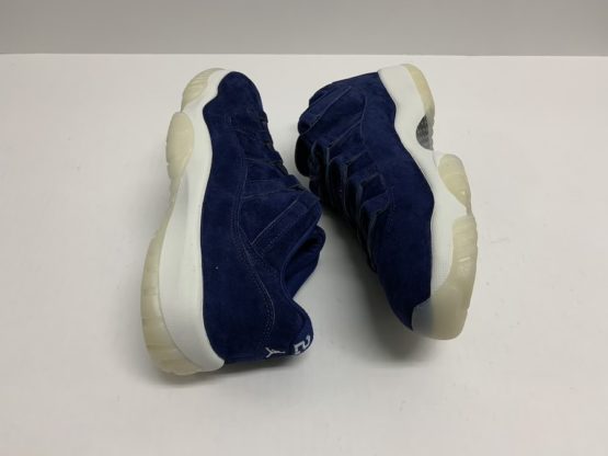 Nike Air Jordan XI Low Retro "Derek Jeter" (2018) - Image 4