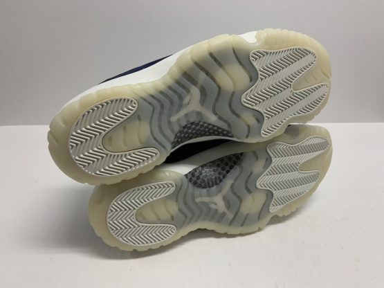 Nike Air Jordan XI Low Retro "Derek Jeter" (2018) - Image 5