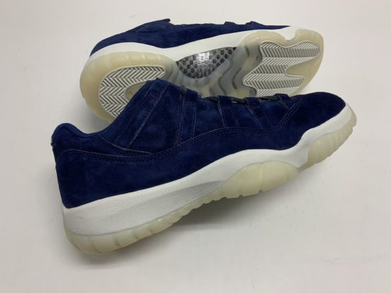 Nike Air Jordan XI Low Retro "Derek Jeter" (2018) - Image 6