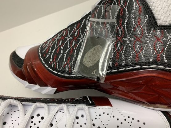 Nike Air Jordan XX3 "Chicago" (2008) - Image 8
