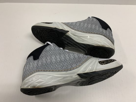 Nike Air Jordan XX3 "White/Stealth" (2008) - Image 6