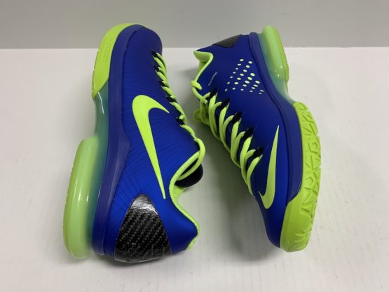 Nike Zoom KD V 585386-400: Size 10.5