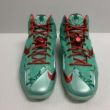 Nike Air Zoom LeBron XI "Christmas" (2013) - Image 2