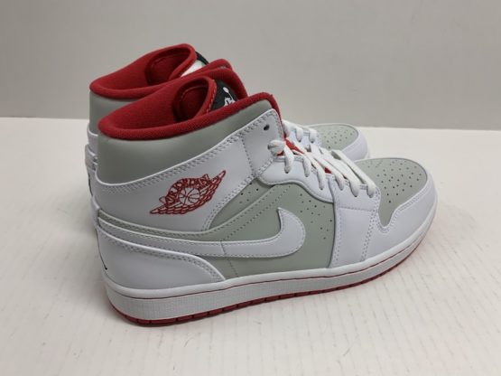 Nike Air Jordan 1 Mid Retro "Hare Jordan" (2015) - Image 4