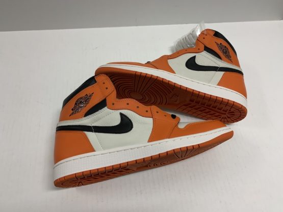 Nike Air Jordan 1 Retro "Reverse Shattered Backboard" (2016) - Image 6