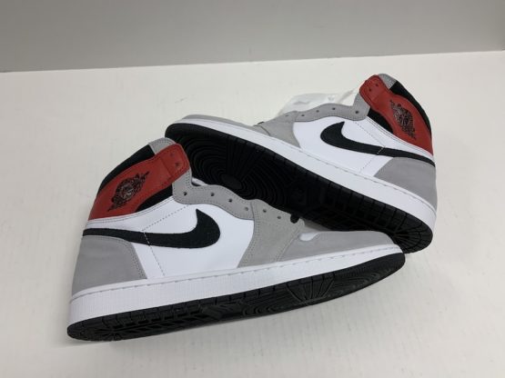Nike Air Jordan 1 Retro "Smoke Grey" (2020) - Image 6