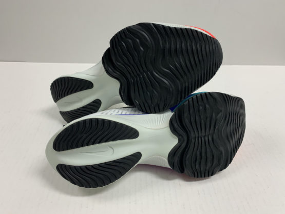 Nike Air Zoom Tempo Next% FK - Image 4