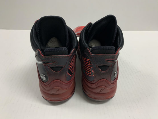 Nike LeBron 7 "Christmas" (2019) - Image 3
